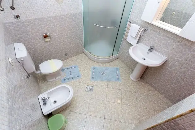 Villa, Sigara İçilebilir