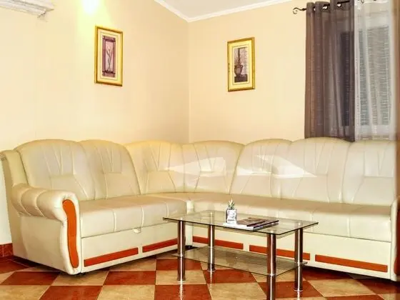 Villa, Sigara İçilebilir