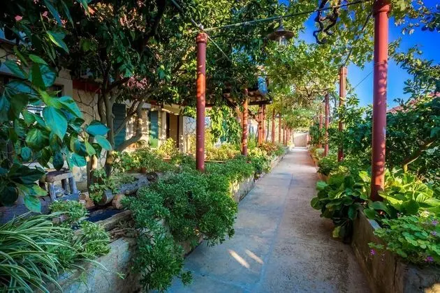 Villa, Sigara İçilebilir