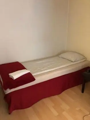 Apart Daire, 3 Tek Kişilik Yatak