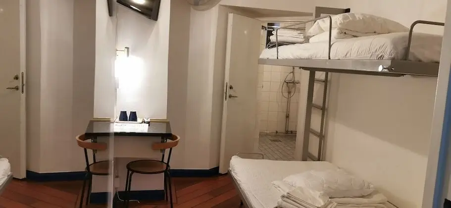 Economy Tek Büyük Yataklı Oda, Penceresiz, Zemin Kat