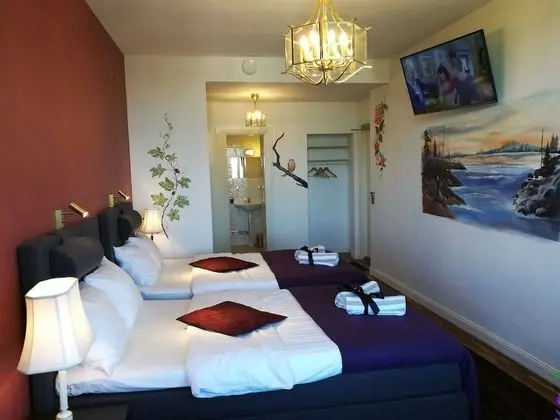 Tek Büyük Yataklı Oda (Large)