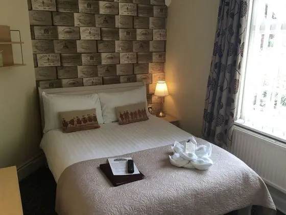 Classic Tek Büyük Yataklı Oda, Banyolu/Duşlu (Room 5 - Single  Only)