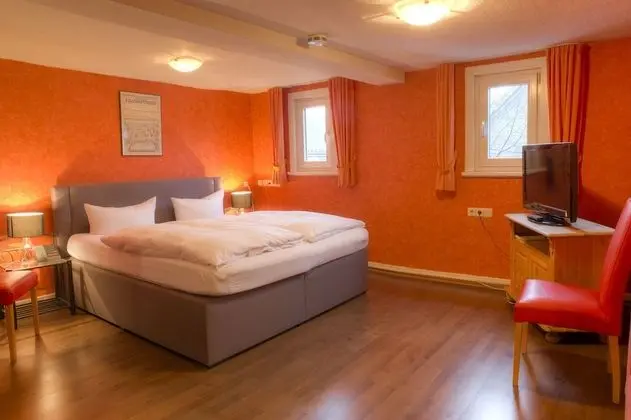 Tek Büyük Yataklı Oda