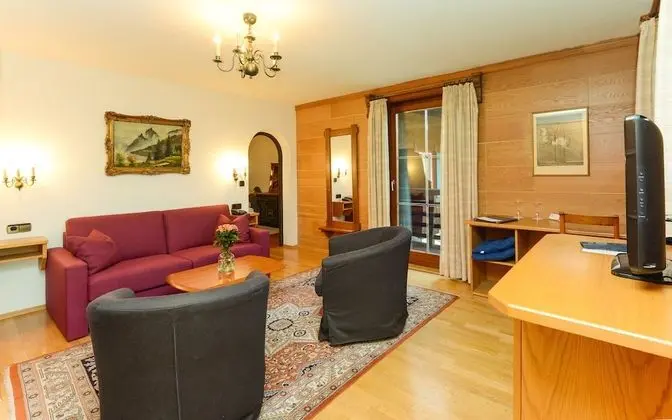 Large Apartment