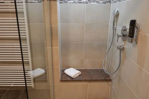 Large Apartment