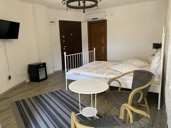 Deluxe Oda, Havuz Manzaralı, Özel Bahçeli