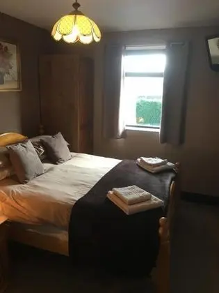 Tek Büyük Yataklı Oda, Banyolu/Duşlu
