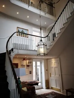 Luxury Tek Büyük Yataklı Oda