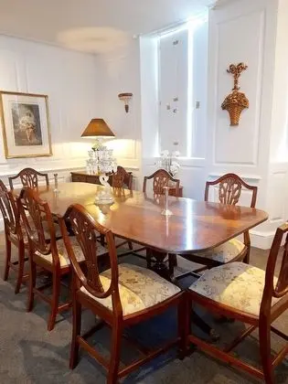 Luxury Tek Büyük Yataklı Oda
