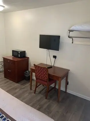 Standard Oda, 1 Büyük (Queen) Boy Yatak, Sigara İçilmez, Buzdolabı ve Mikrodalga