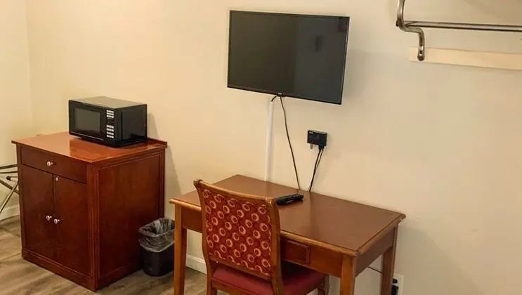 Standard Oda, 1 Büyük (Queen) Boy Yatak, Sigara İçilmez, Buzdolabı ve Mikrodalga