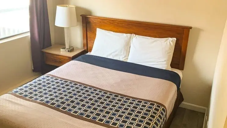 Standard Oda, 1 Büyük (Queen) Boy Yatak, Sigara İçilmez, Buzdolabı ve Mikrodalga