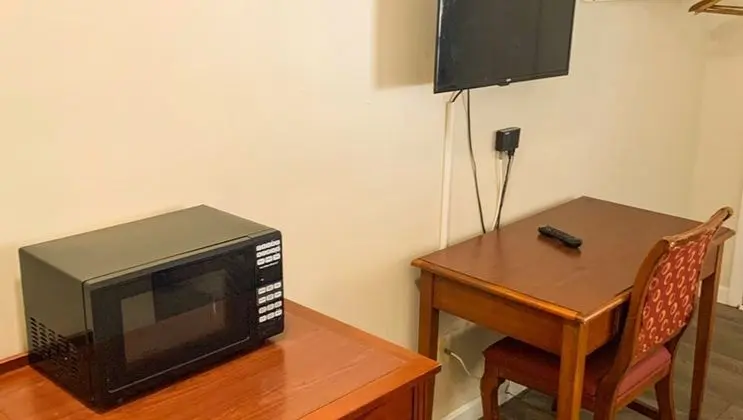 Standard Oda, 1 Büyük (Queen) Boy Yatak, Sigara İçilmez, Buzdolabı ve Mikrodalga