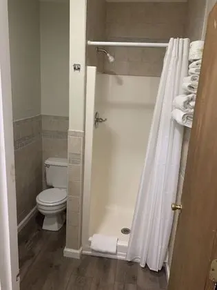 Standard Oda, 1 Büyük (Queen) Boy Yatak, Sigara İçilmez, Buzdolabı ve Mikrodalga