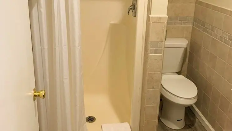 Standard Oda, 1 Büyük (Queen) Boy Yatak, Sigara İçilmez, Buzdolabı ve Mikrodalga