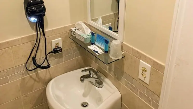 Standard Oda, 1 Büyük (Queen) Boy Yatak, Sigara İçilmez, Buzdolabı ve Mikrodalga