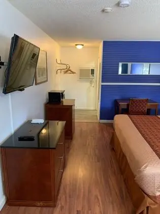 Standard Oda, 1 En Büyük (King) Boy Yatak, Sigara İçilmez, Buzdolabı ve Mikrodalga