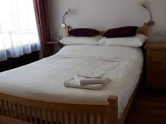 Tek Büyük Yataklı Oda, Banyolu/Duşlu