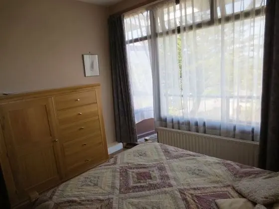 Üç Kişilik Oda, Banyolu/Duşlu