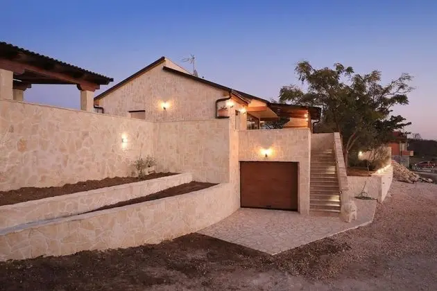 Villa, Birden Çok Yatak