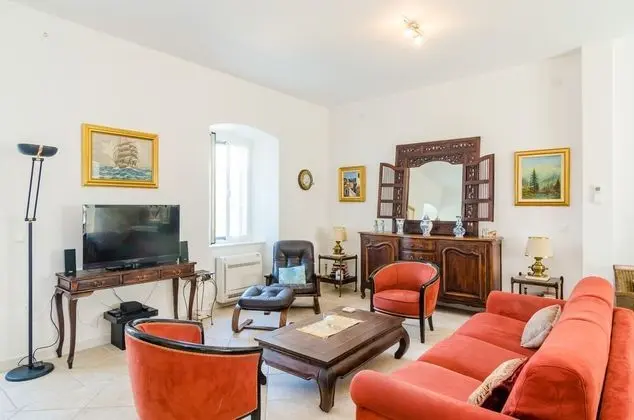 Ev (Four Bedroom Holiday Home with Terrac)