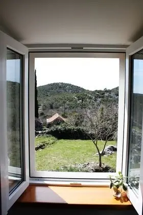 Ev, Tepe Manzaralı