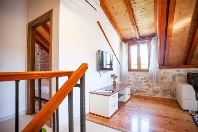 Traditional Sıra Ev, 5 Yatak Odası