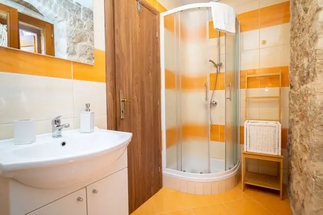 Traditional Sıra Ev, 5 Yatak Odası