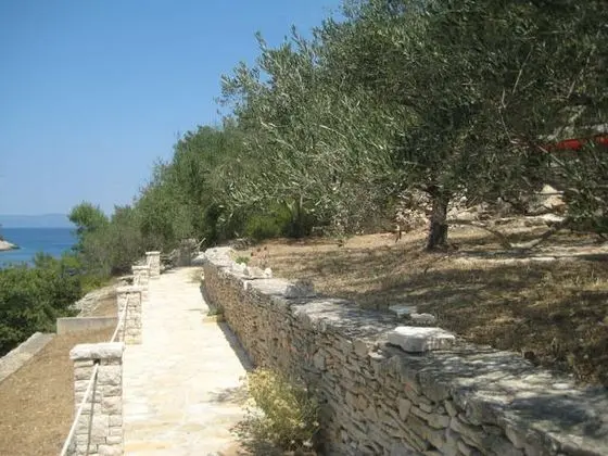 Ev (Two Bedroom Stone House with Terrace)