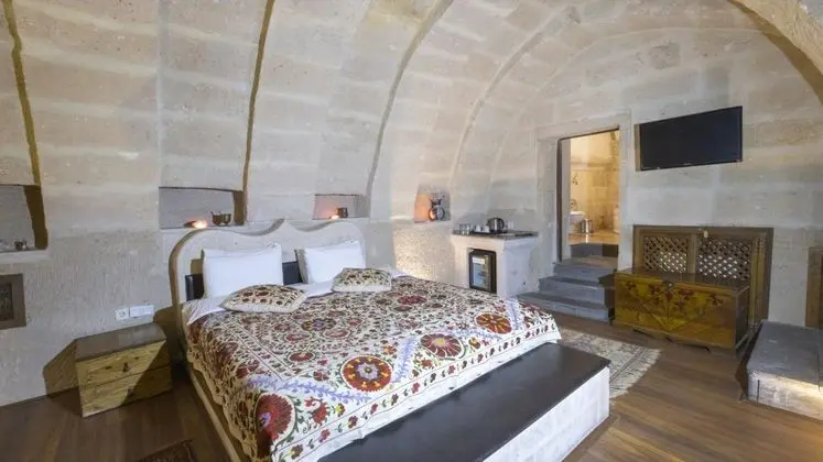 Jakuzili Cave Suite,    , Jakuzili
