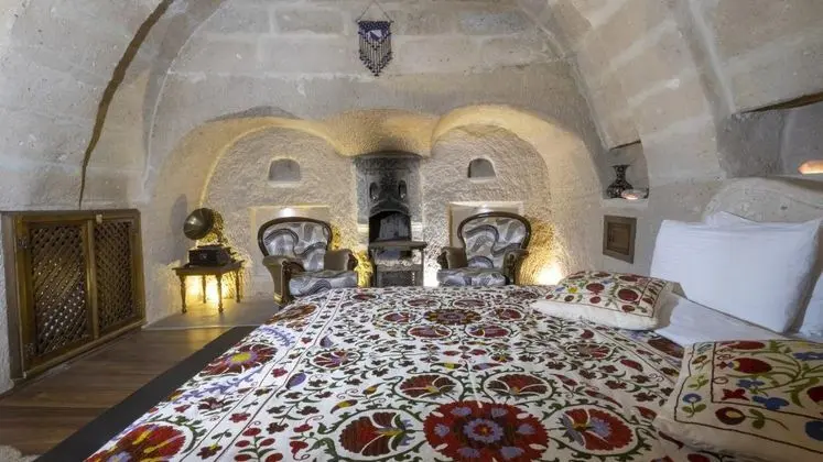 Jakuzili Cave Suite,    , Jakuzili