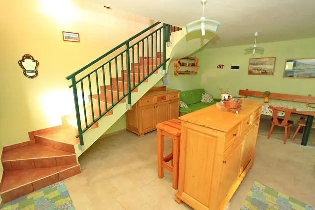 Kır Evi (Two Bedroom Stone House)