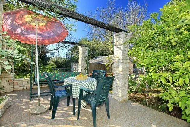 Kır Evi (Two Bedroom Stone House)