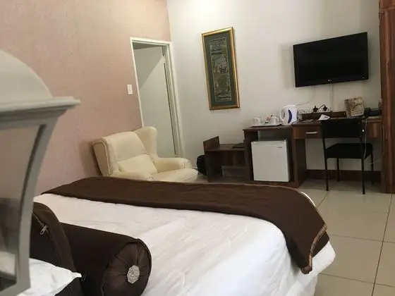 Executive Tek Büyük Yataklı Oda