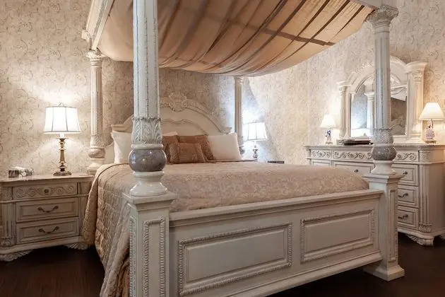 Romantic Süit, 1 En Büyük (King) Boy Yatak