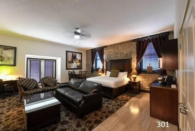 Premium Jacuzzi Room