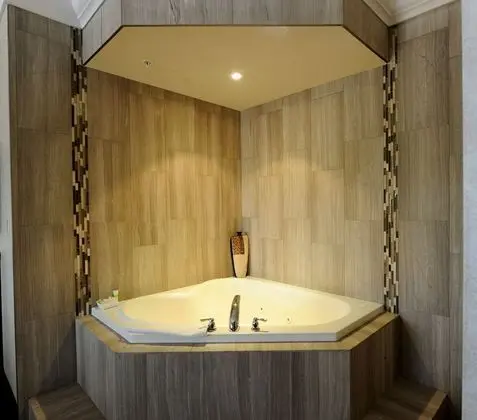 Premium Jacuzzi Room