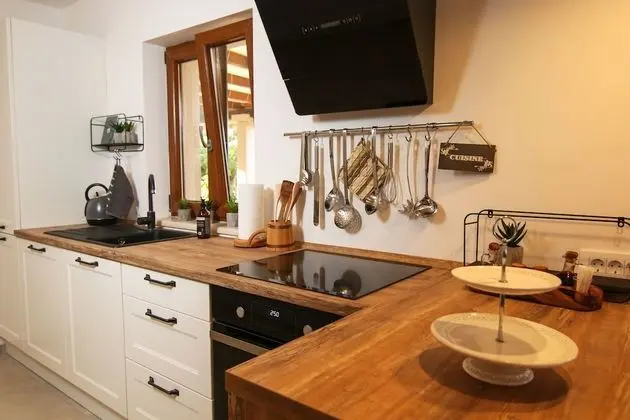 Villa (Three Bedroom Villa with Swimming Poo)