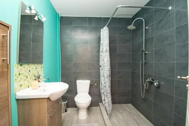Apart Daire, Balkon, Bahçe Manzaralı