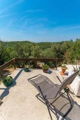 Ev (Stone - pool house - H(4))