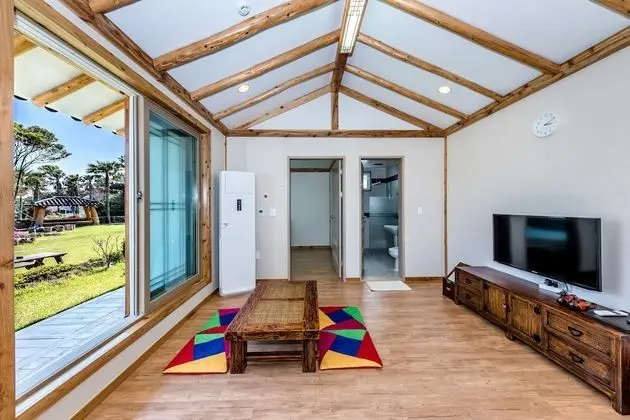 Tek Büyük Yataklı Oda, 1 Yatak Odası (49sqm)