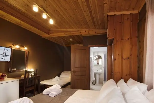 Deluxe Üç Kişilik Oda