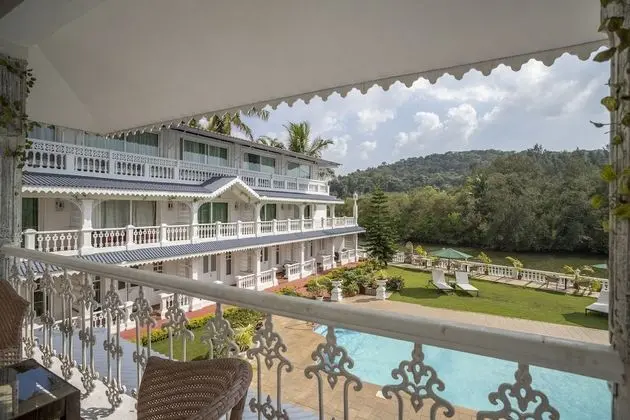 Premium Oda, 1 Yatak Odası, Balkon, Nehir Manzaralı