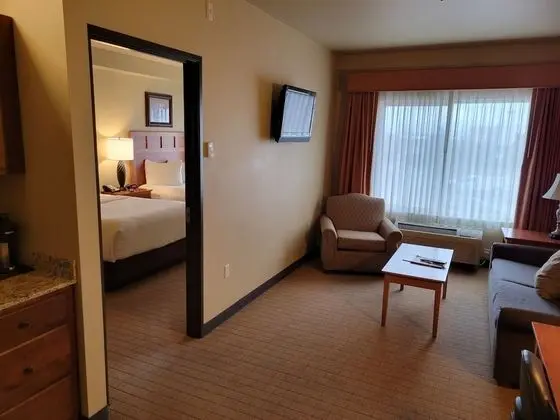 Deluxe Oda, 2 Çift Kişilik Yatak, Mutfak (2 Queen Beds 1 Bedroom Full Kitchen)