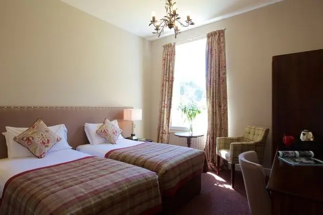 İki Ayrı Yataklı Oda, 2 Tek Kişilik Yatak (Loch View)