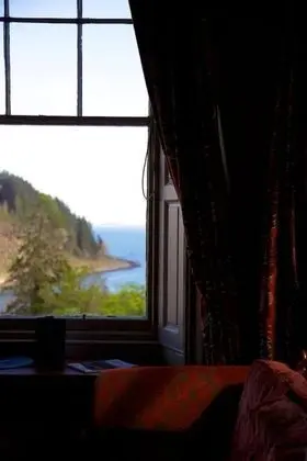 İki Ayrı Yataklı Oda, 2 Tek Kişilik Yatak (Loch View)