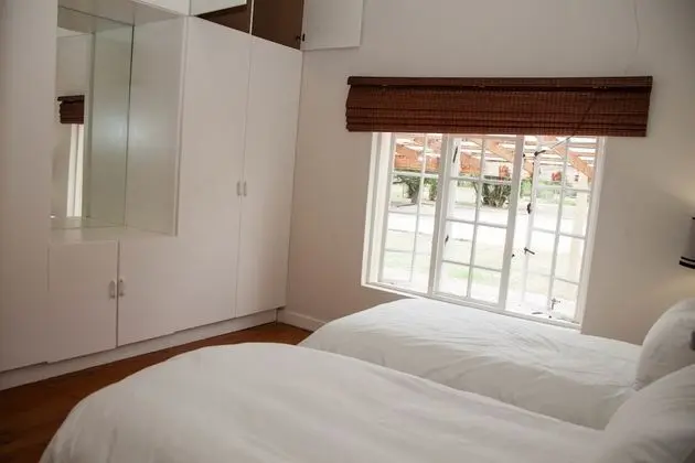 Family Ev (Big House)