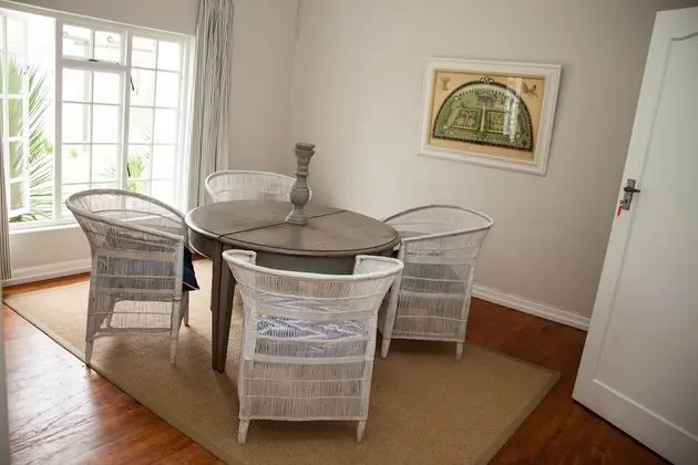 Family Ev (Big House)