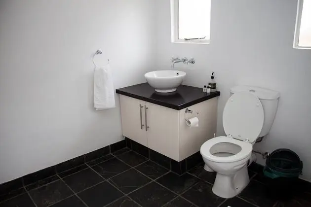 Family Ev (Big House)